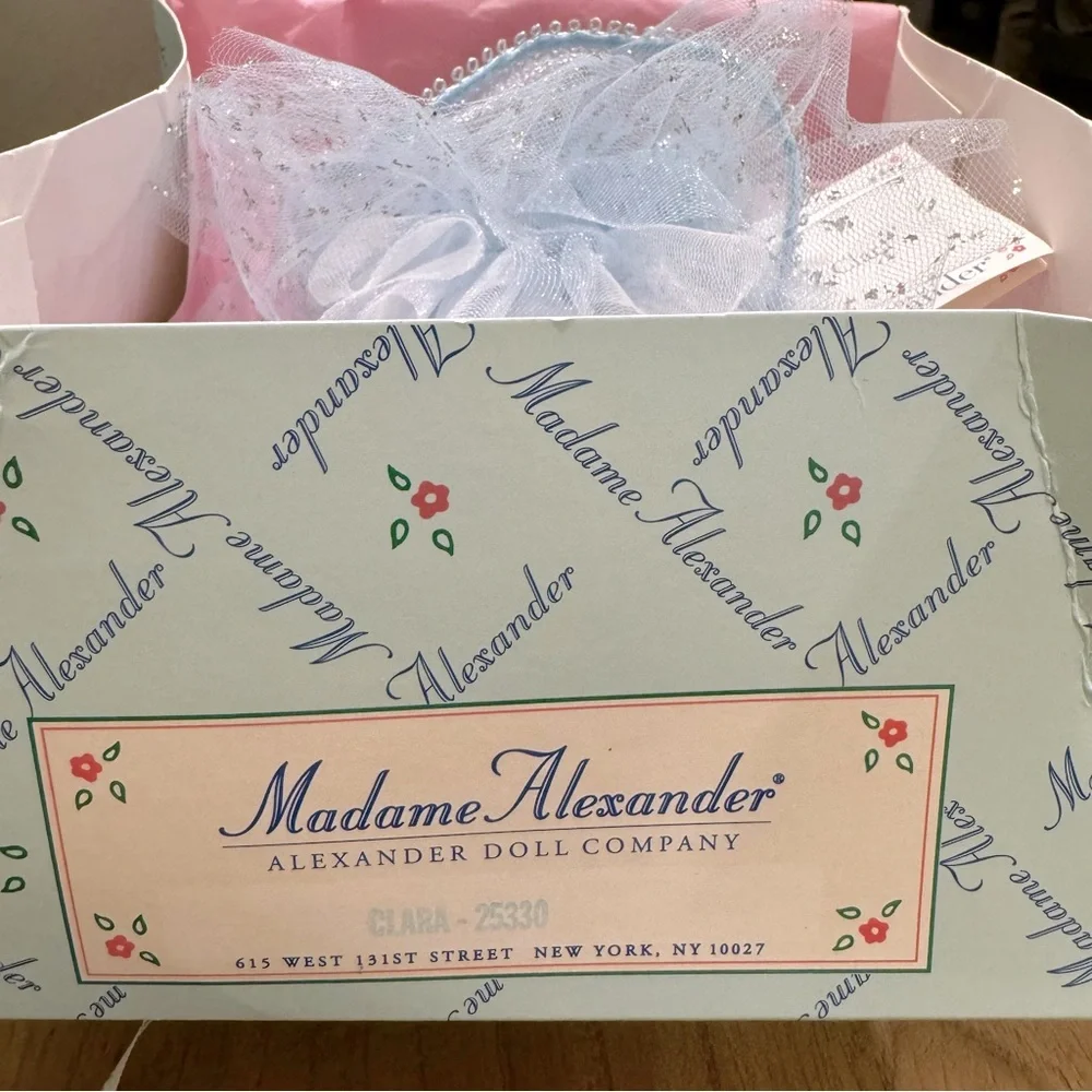 Madame Alexander 8-inch Clara 25330 Original Box and Hang Tag